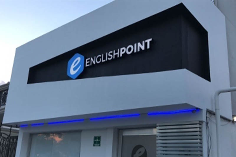 HTML5 Bootstrap Template by colorlib.com